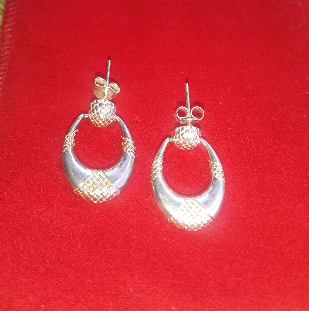 925 silver earrings. - Picture 2 of 8